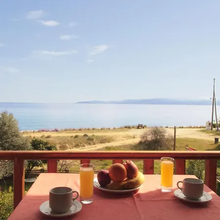 βeach ηotel Hotel 2*