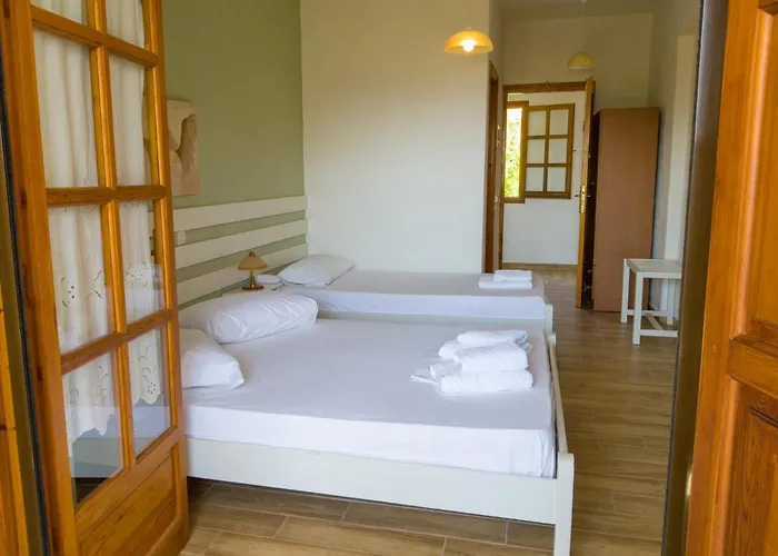 βeach ηotel 2* Mikró