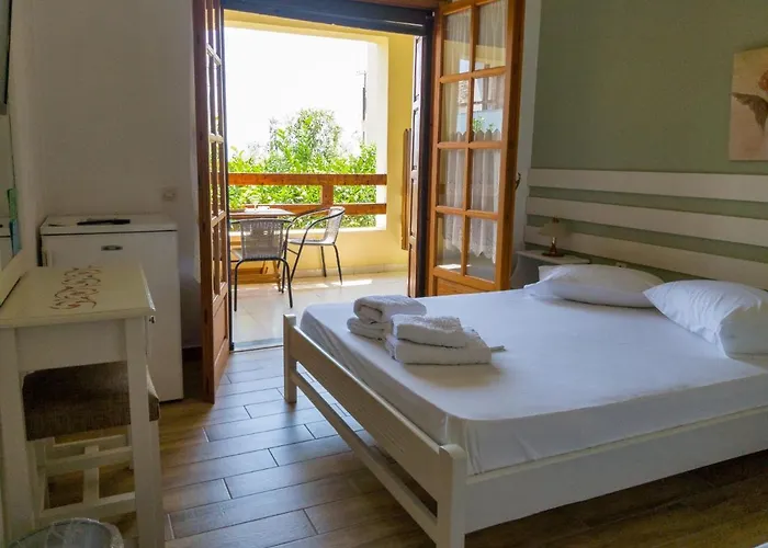 βeach ηotel 2* Mikró