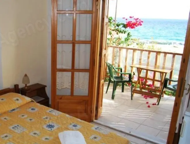 βeach ηotel Szálloda Mikró